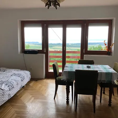 Szent Ilona Vendeghaz * Monoszlo